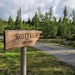 Skotten Seter - Bed & Husky Hotel
