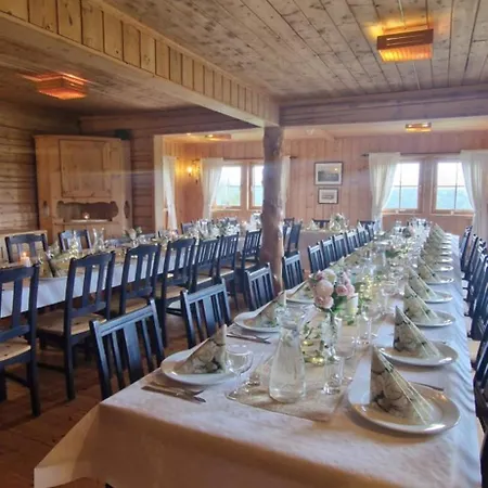 Skotten Seter - Bed & Husky Hotel *